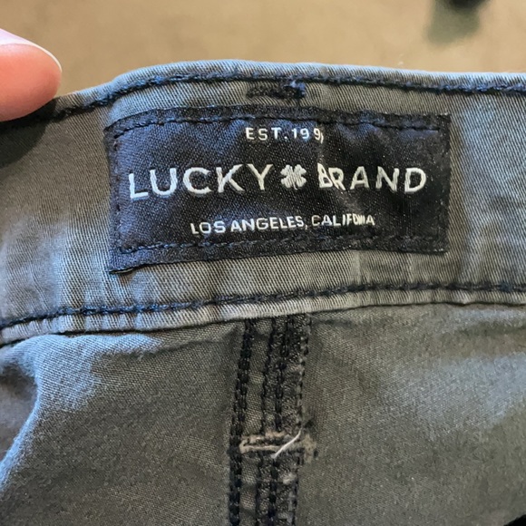 Women’s Lucky brand The Cargo - Picture 2 of 5